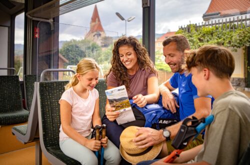 Osterausflug mit der Wachaubahn (c)NB/Schwarz-Koenig